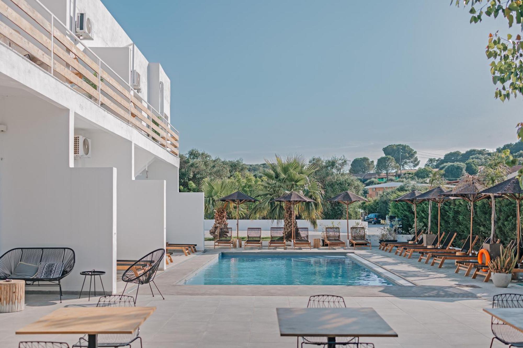 Olive Grove Suites Boutique Hotel Moraḯtika Buitenkant foto